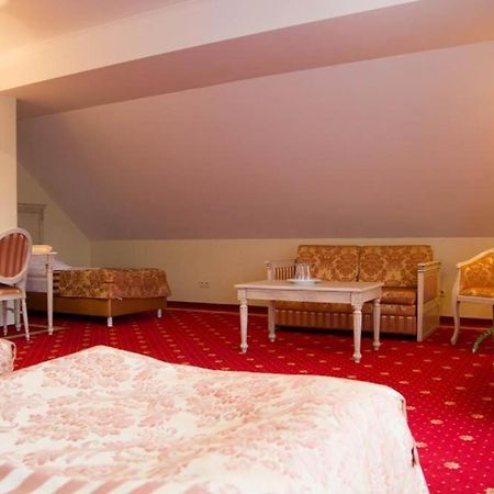 Hotel Stodolka Cminsk Экстерьер фото