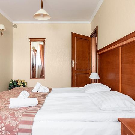 Hotel Stodolka Cminsk Экстерьер фото