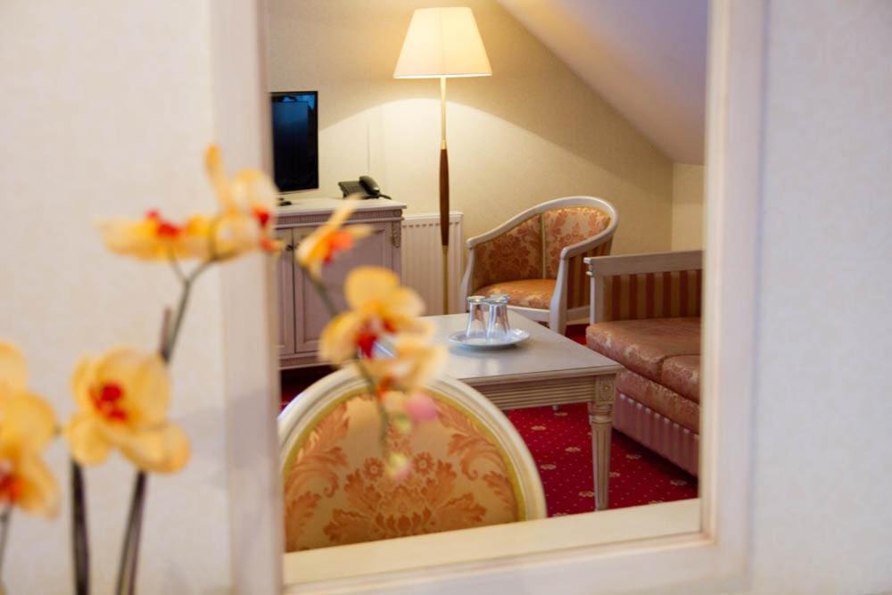 Hotel Stodolka Cminsk Экстерьер фото