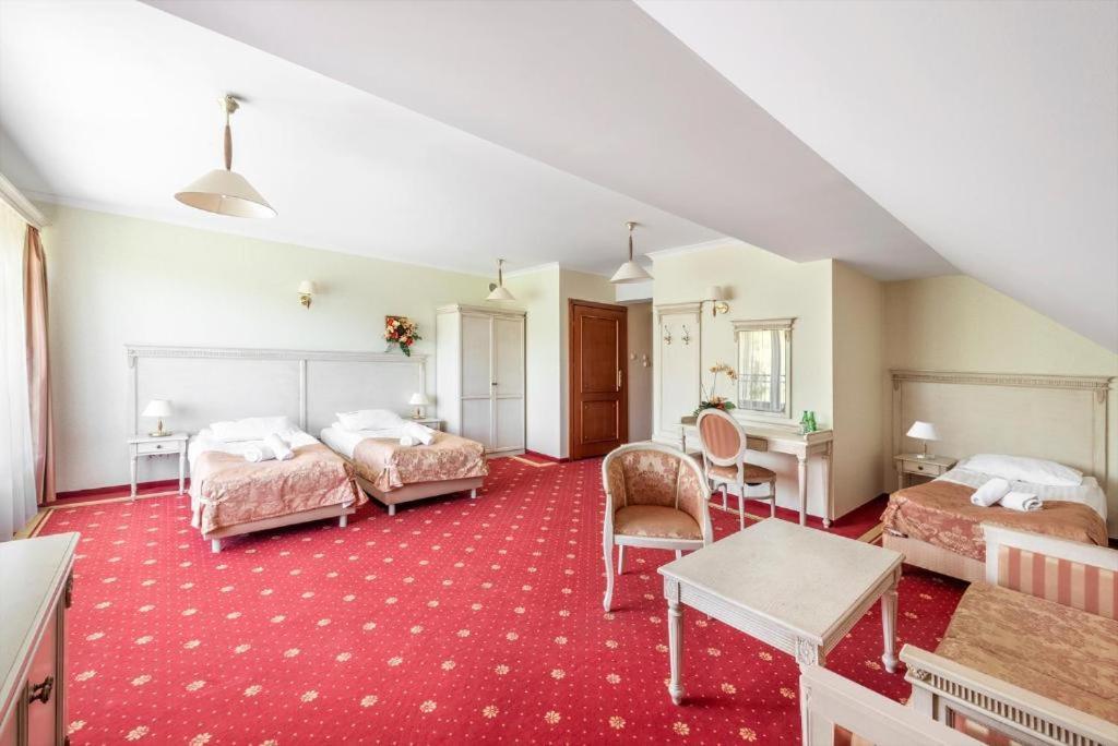 Hotel Stodolka Cminsk Экстерьер фото